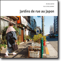 Jardins de rue au Japon